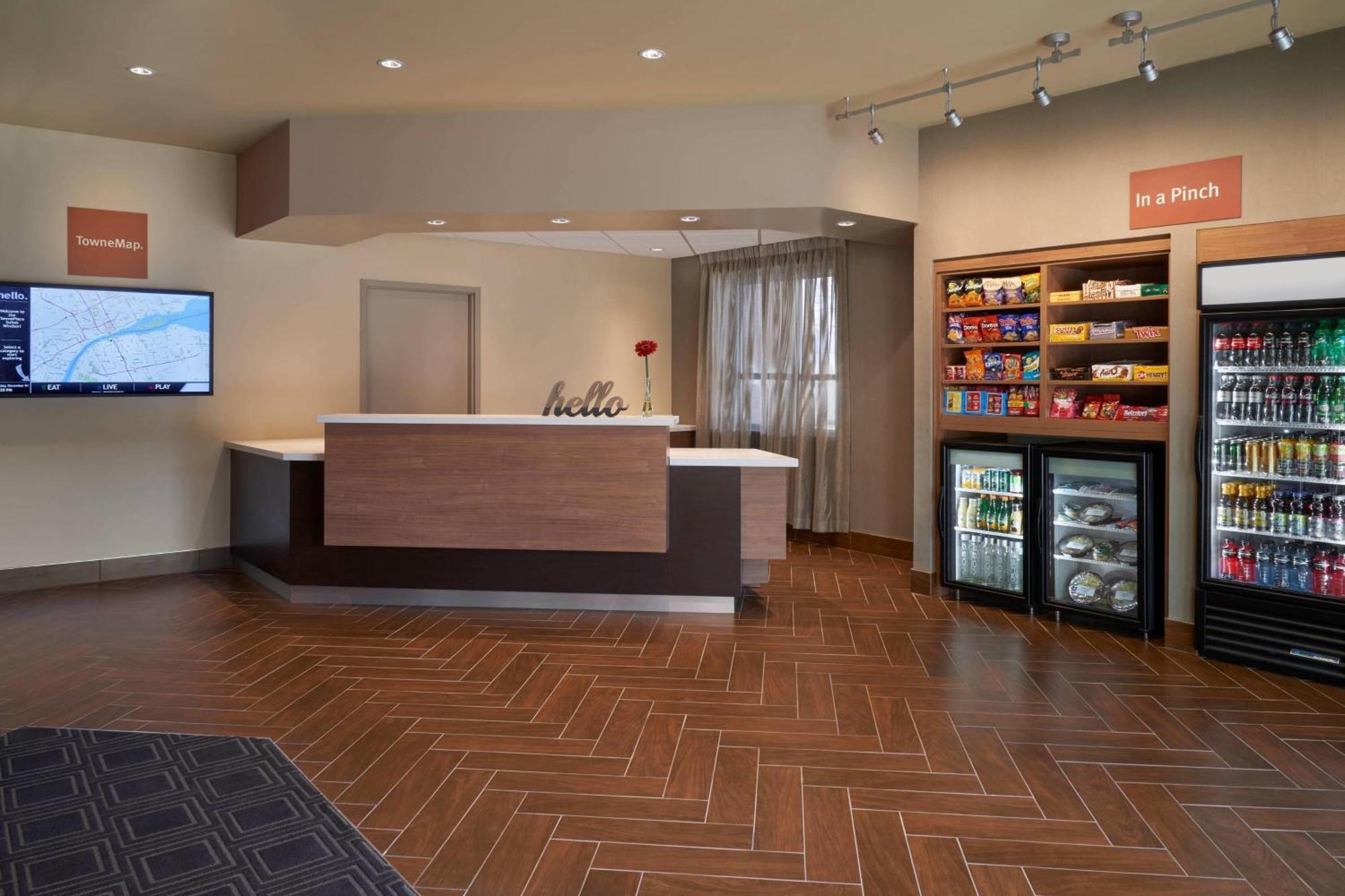 Towneplace Suites By Marriott Windsor Exterior foto